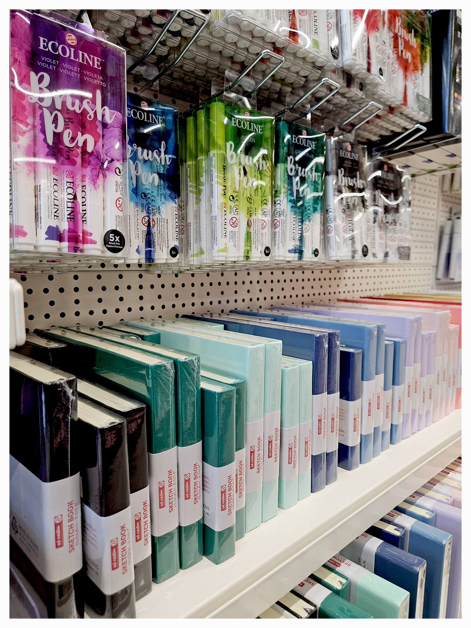 Filiale Kaufpark Dresden - Skizzenbücher